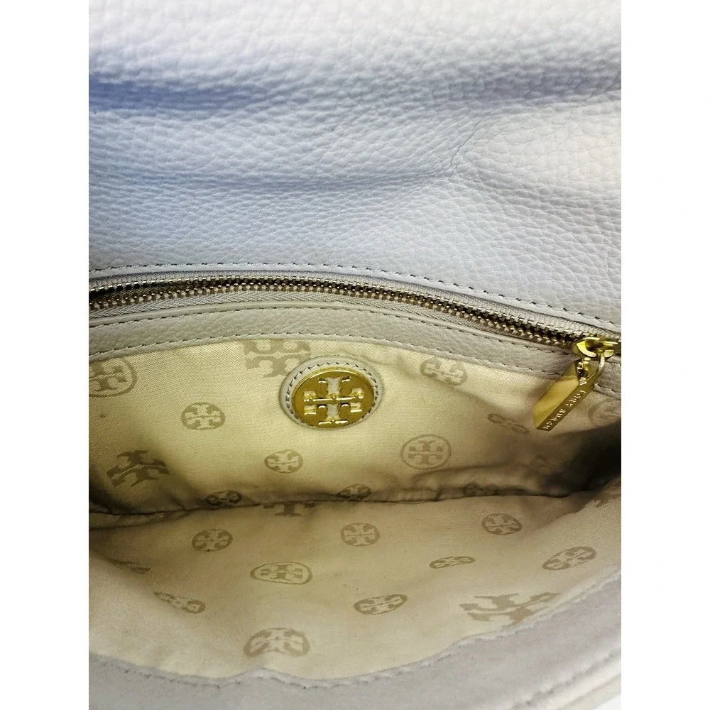 Tory Burch Amanda Logo Gray‎ Crossbody Clutch Gold Chain Flap Magnetic Closure